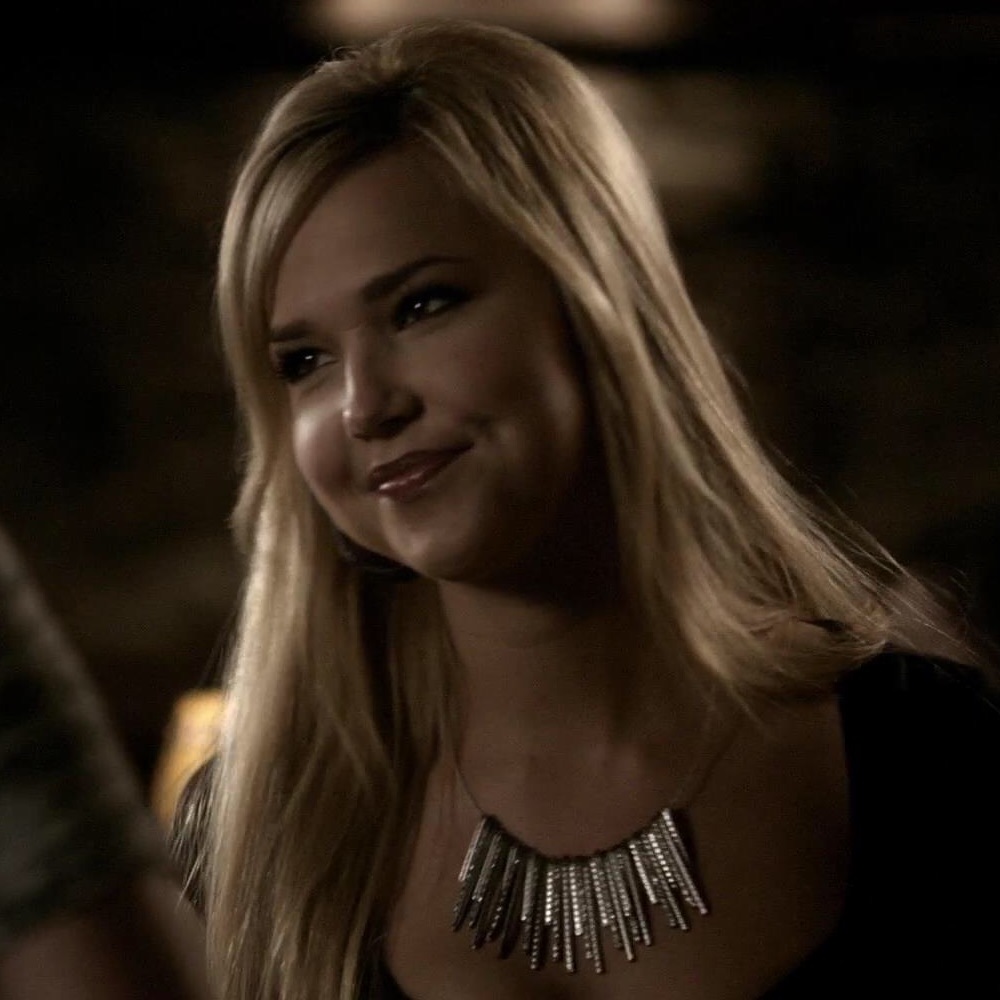 🎉 SPOT IDENTIFIED 🎉 Lexi’s Metal Fringe Necklace